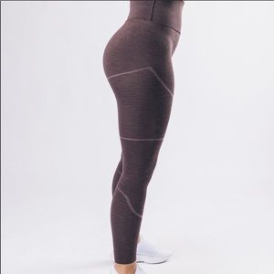Alphalate OG Revival moon rock leggings